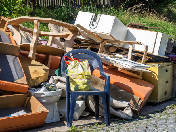 Best Full-Service Junk Removal  in New Paris, IN